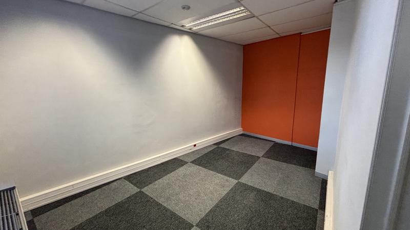 To Let commercial Property for Rent in Mowbray Western Cape